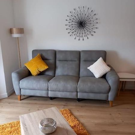 Apartament Lovely 2 Bed Flat-Great Location Dundee Zewnętrze zdjęcie